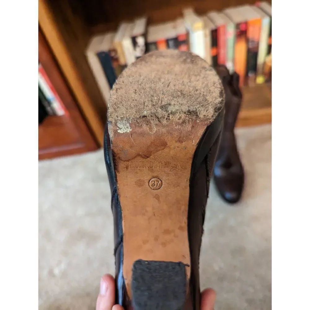 Fortress Of Inca Side Zip Stilleto Leather Ankle Boots Sz 37 Euc — image 5 of 6